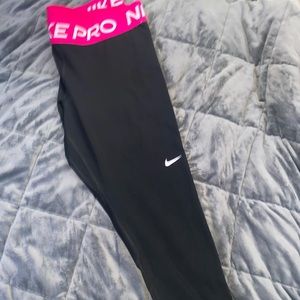 Nike Pro Capri Workout Pants